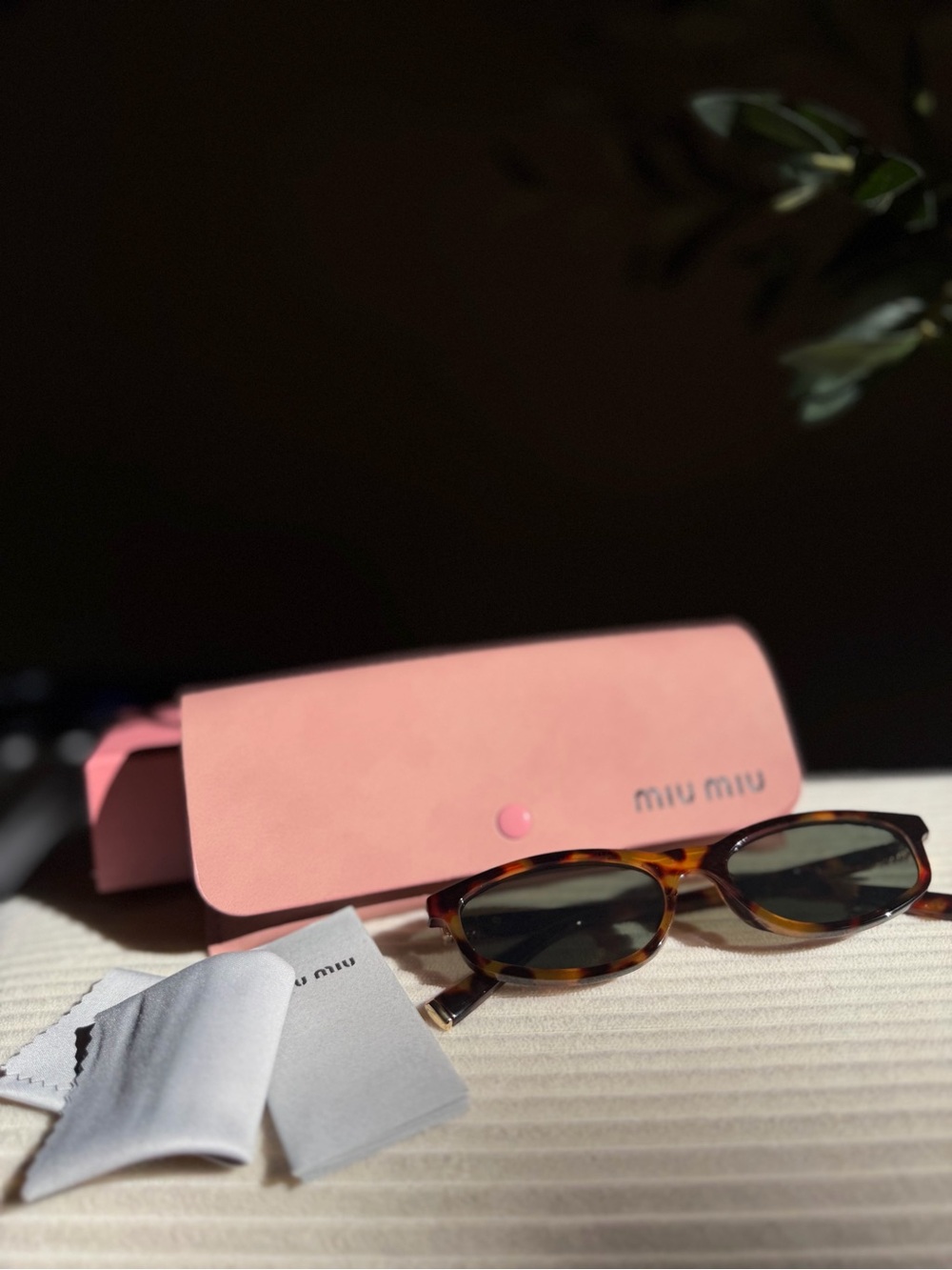 Tortoiseshell Round Sunglasses - Brown